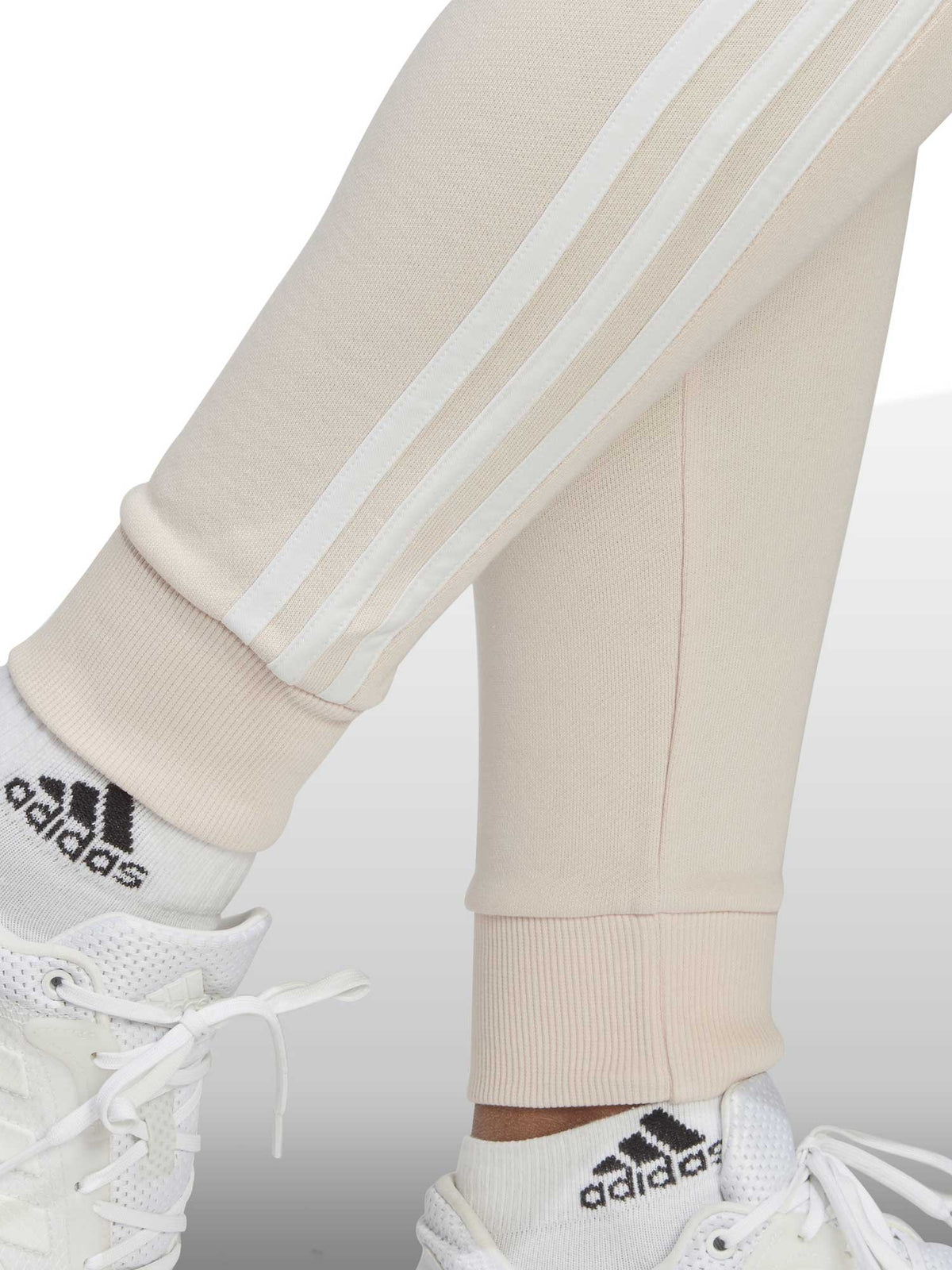 ADIDAS SPORTSWEAR Спортно долнище Essentials 3-Stripes