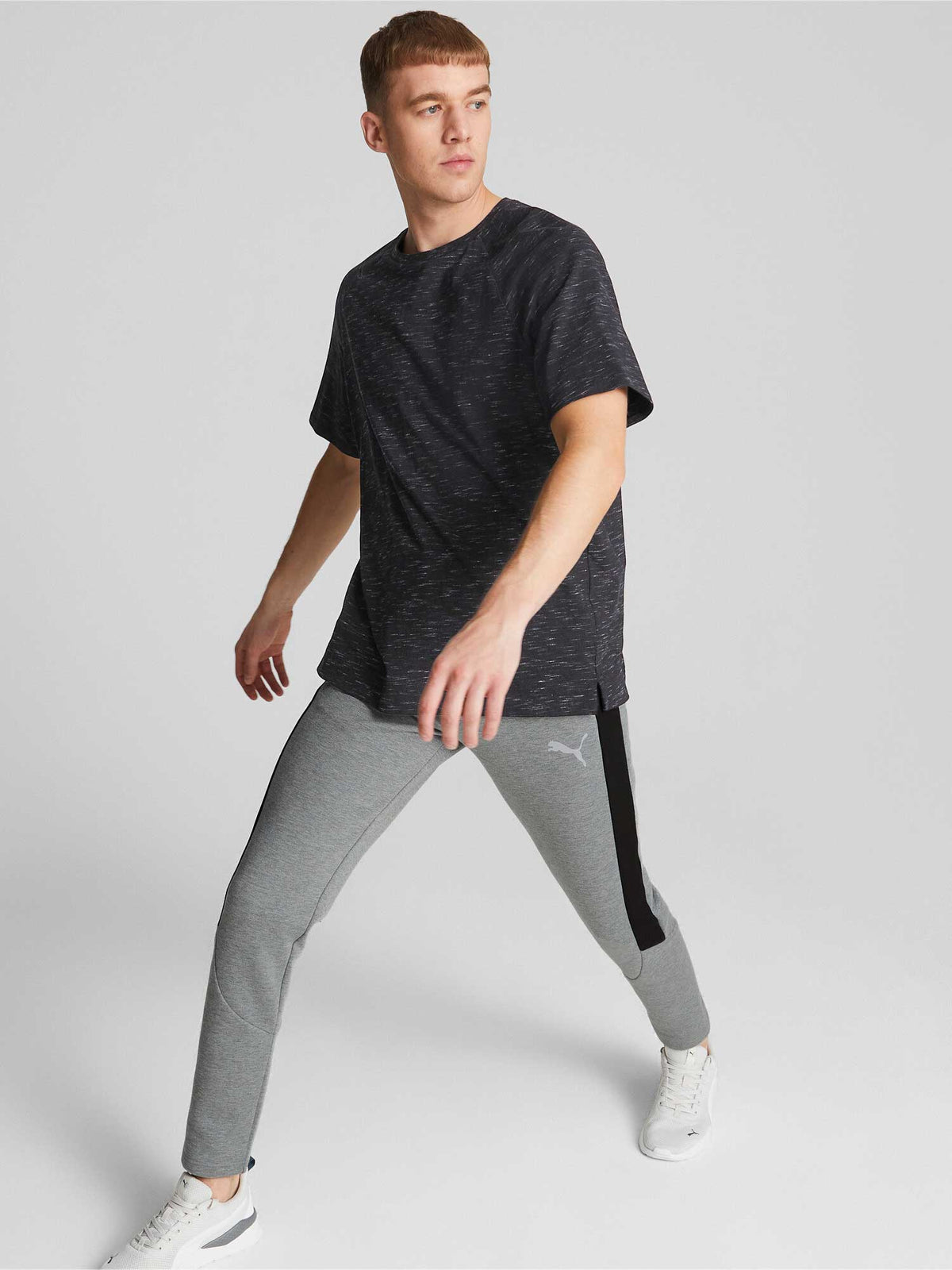 PUMA Спортно долнище Evostripe